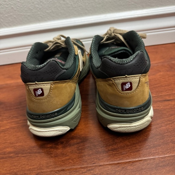 New Balance Teddy Santis 990v3 Tan Green Size 10.5 - Picture 5 of 9
